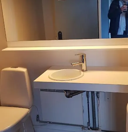 船屋 Houseboat, Maritime 'Glamping' + 2 Sup Boards